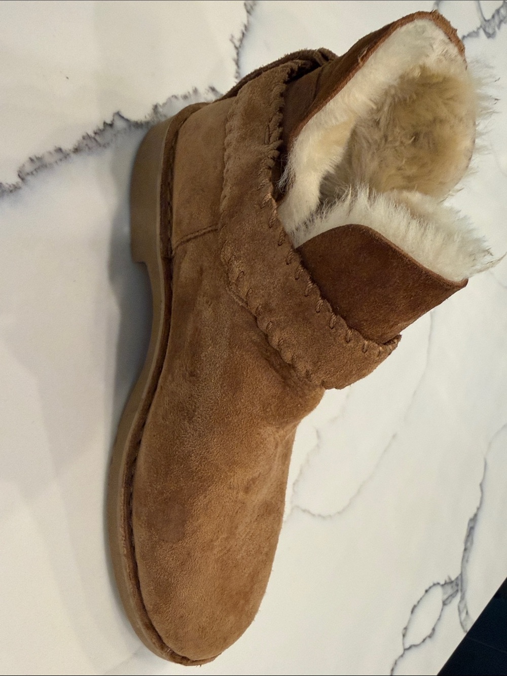 UGG McKay boots size 8 - Picture 5 of 8